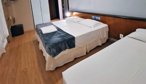 Superior Triple Room, Multiple Beds (Uma Cama Casal e Uma Cama de Solteiro)