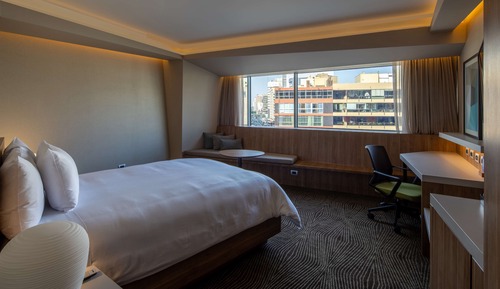 Junior Suite, 1 Queen Bed