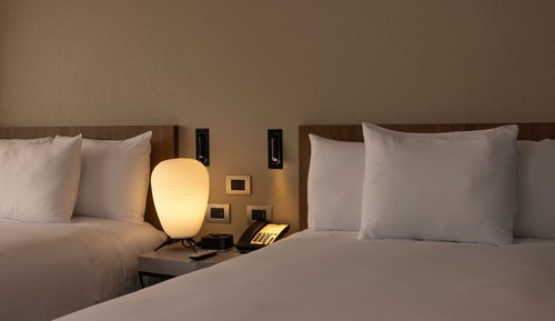Room, 2 Double Beds, City View