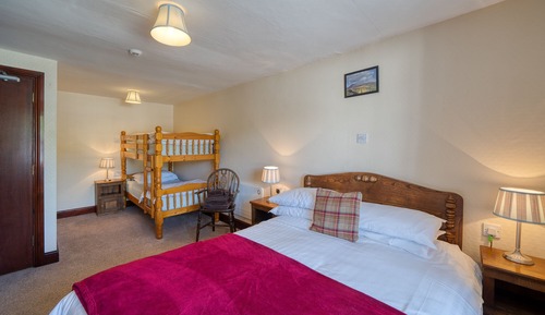 Superior Suite, Ensuite (Village View)