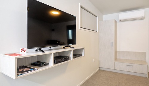 Top Floor Studio Suite