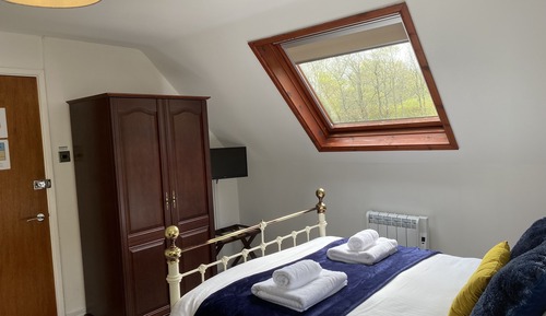 Deluxe Double Room, Ensuite (Dragonfly )