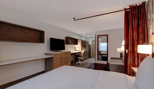 Studio Suite, 1 King Bed, Non Smoking