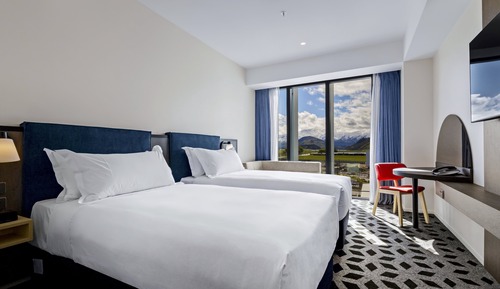 Standard Room, 2 Twin Beds, Mountain View