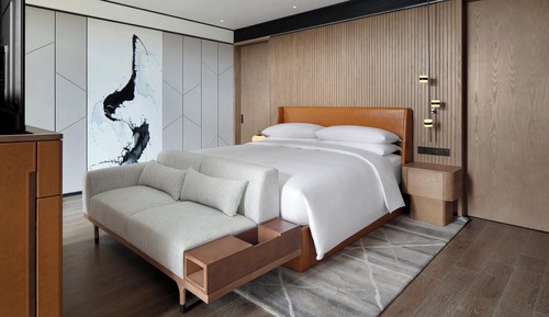 Suite, 1 Bedroom, Lake View