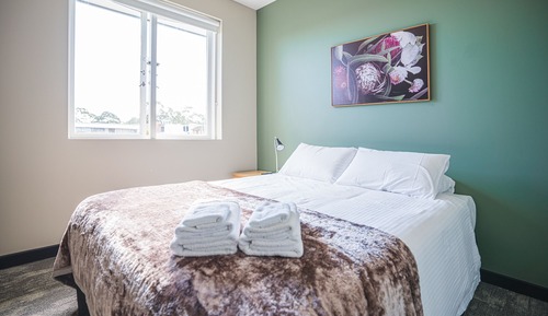 Premium Queen Room