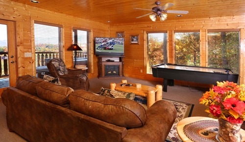 Cabin, Multiple Beds, Hot Tub, Mountain View