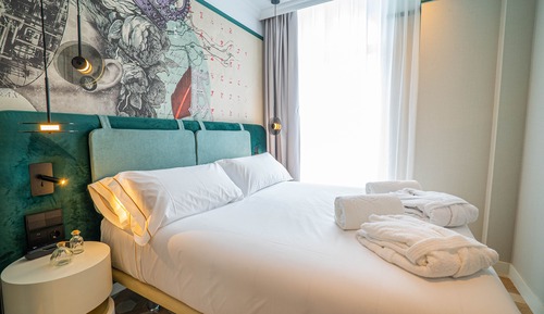 Suite Collection 1 Bedroom (2 people)