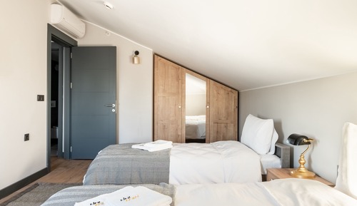 Duplex, 3 Bedrooms
