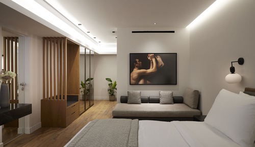Teight Junior Suite
