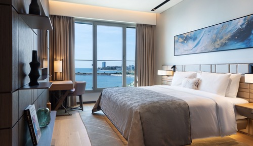 Two Bedroom Residence, 2 Queen Beds, Sea View, Executive Lounge Access