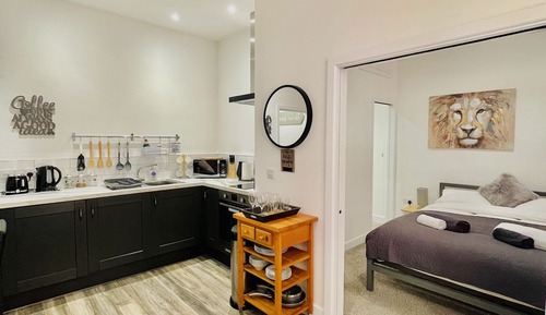 Apartment, Ensuite, Garden View