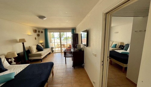 Panoramic Suite, 2 Bedrooms, 2 Bathrooms, Poolside (Barbadine 1010/1011)