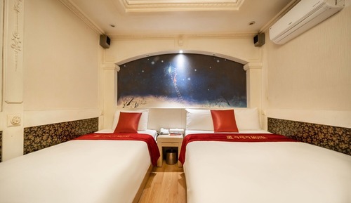 Room (Twin Room (Non-smoking 2PC Twin Bed/N)