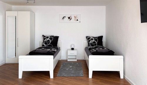 Standard Studio, 2 Twin Beds