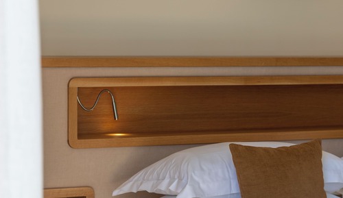 Classic Room, 2 Twin Beds, Pool View