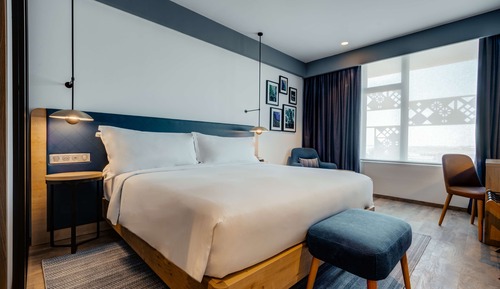 Room, 1 King Bed, Accessible