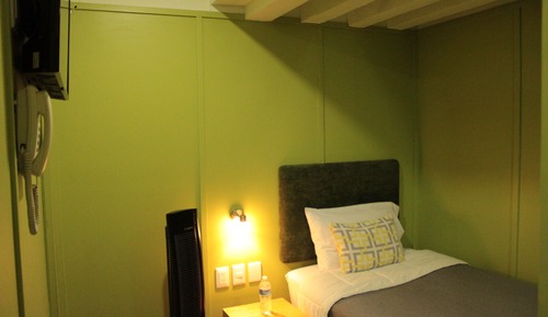 Basic Room