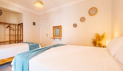 Comfort Triple Room