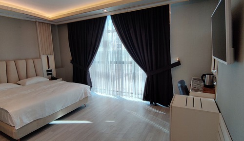 Presidential Suite