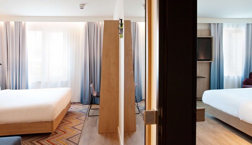 Room, 1 King Bed with Sofa bed, Accessible