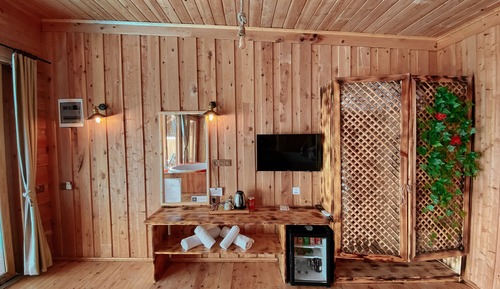 Elite Room