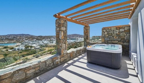 Deluxe Suite, Hot Tub, Sea View (Sofa bed/single use)