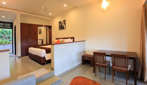 Estate King Suite