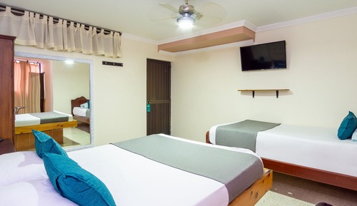 Economy Triple Room