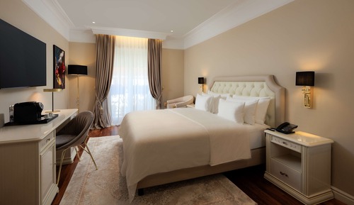 Junior Suite, Lake View
