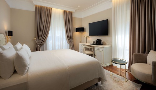 Room (Collection)