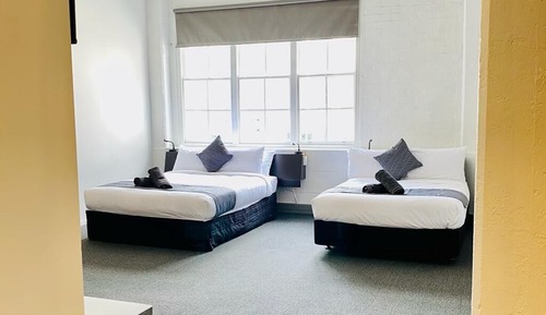 Basic Studio, Multiple Beds, Non Smoking