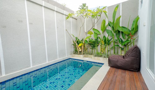 FourLeaf - Pool Suite