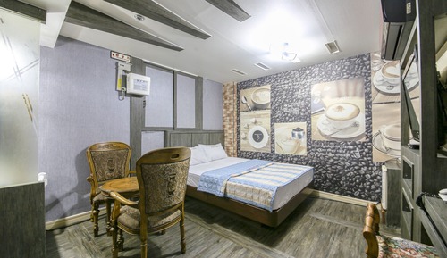 Room (Special Room)