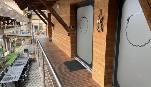 Deluxe Double Room, Ensuite, Courtyard View