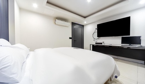 Room (Standard (non-smoking equipped with A)