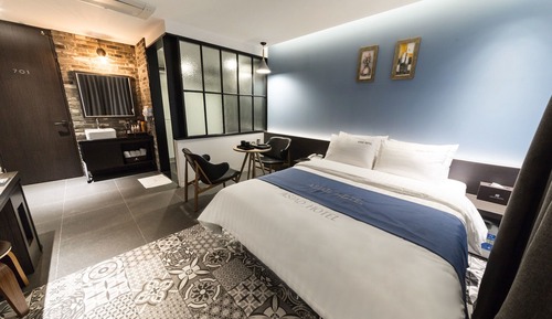 Room (Same-day special price for walking on)