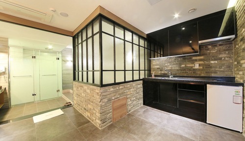 Room (Premium Suite - Memories with lovers )