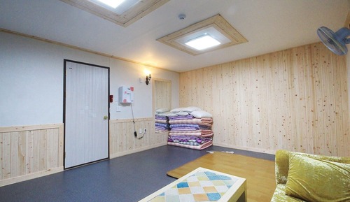 Room (Korean)