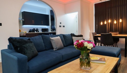 Superior House, Ensuite (2 Bedroom House )