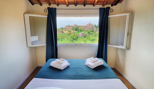 Exclusive Room, City View