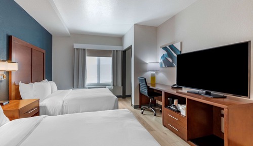 Room, 2 Queen Beds, Accessible, Non Smoking