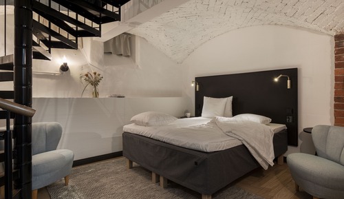 Grand Apartment