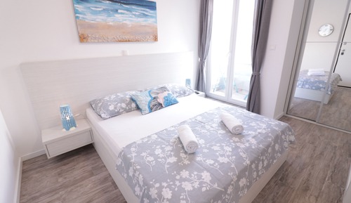 Double Room, Balcony