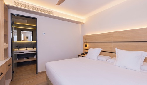 Superior Suite, Private Pool (3 adults)