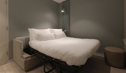 Suite, 1 King Bed with Sofa bed (Free Breakfast)