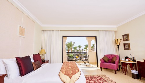 Deluxe Double or Twin Room, Garden View