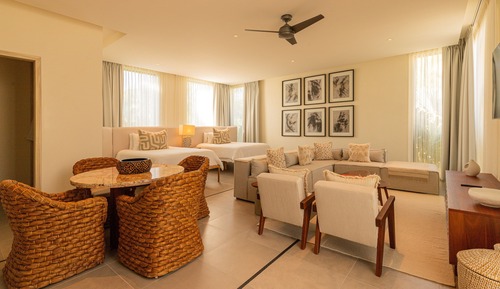 Room, Multiple Beds, Beachfront (Luna)