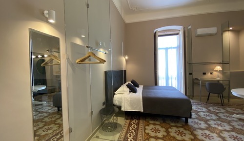 Deluxe Double or Twin Room