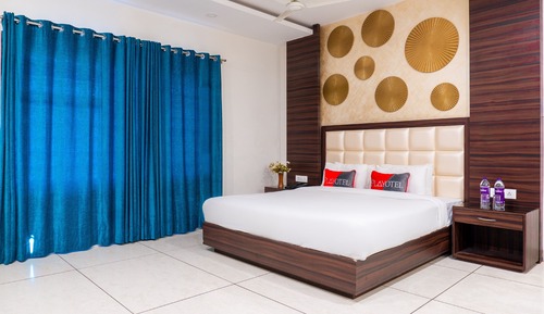 Premium Room